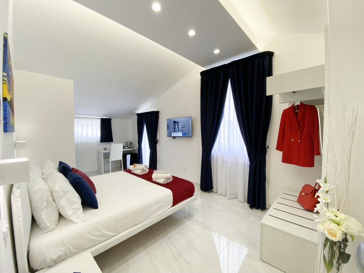 Villa Gabriella - Rooms & Breakfast سانتّانييلّو المظهر الخارجي الصورة