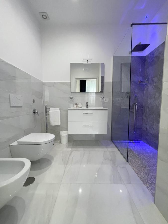 Villa Gabriella - Rooms & Breakfast سانتّانييلّو المظهر الخارجي الصورة