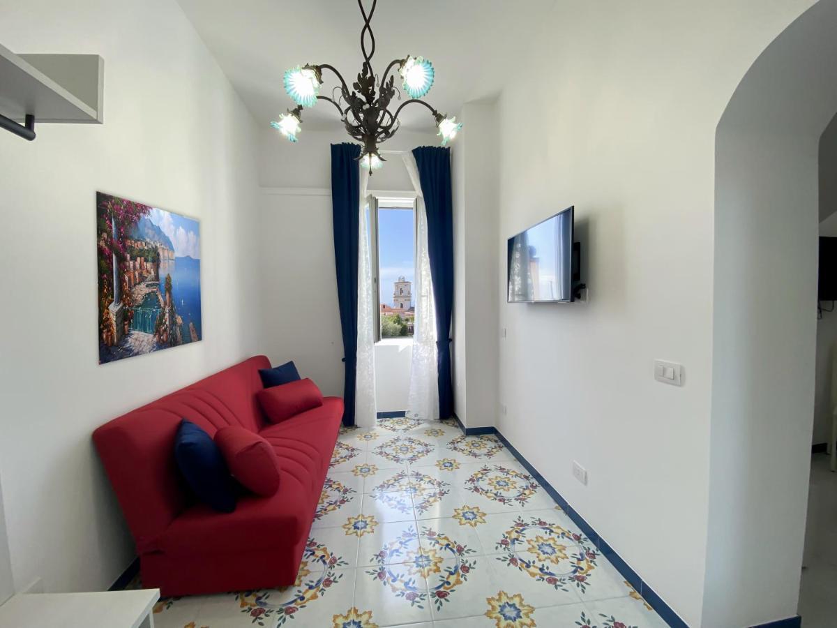 Villa Gabriella - Rooms & Breakfast سانتّانييلّو المظهر الخارجي الصورة